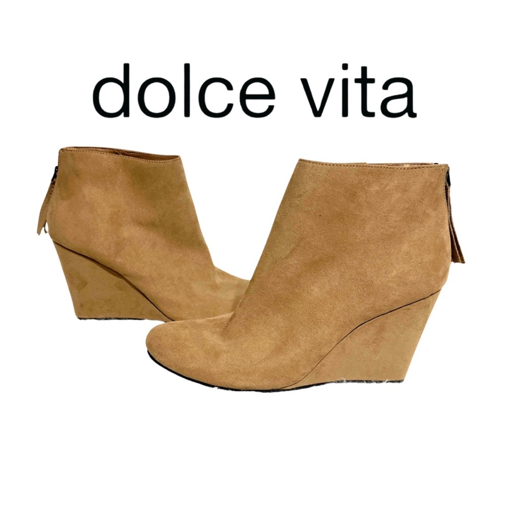 DV Dolce Vita Ankle Boots Women sz 9 Tan Suede Casual Wedge Booties